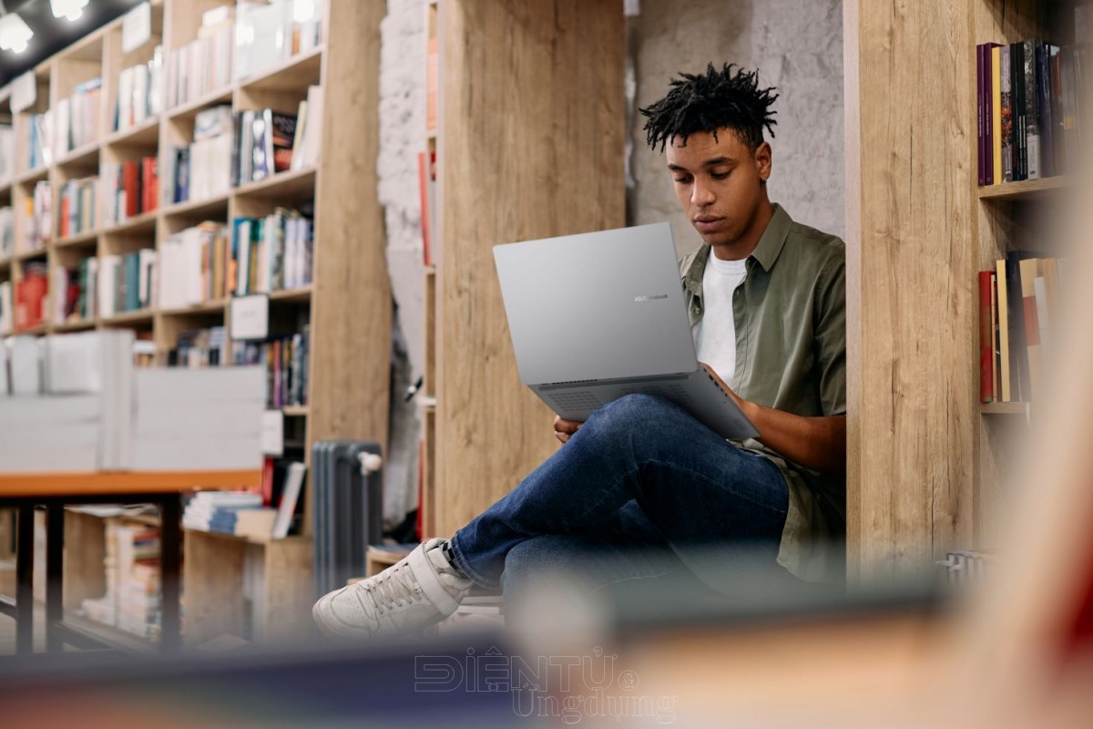 ASUS ra mắt loạt laptop AI trang bị Intel® Core™ Ultra (Series 2) 2025