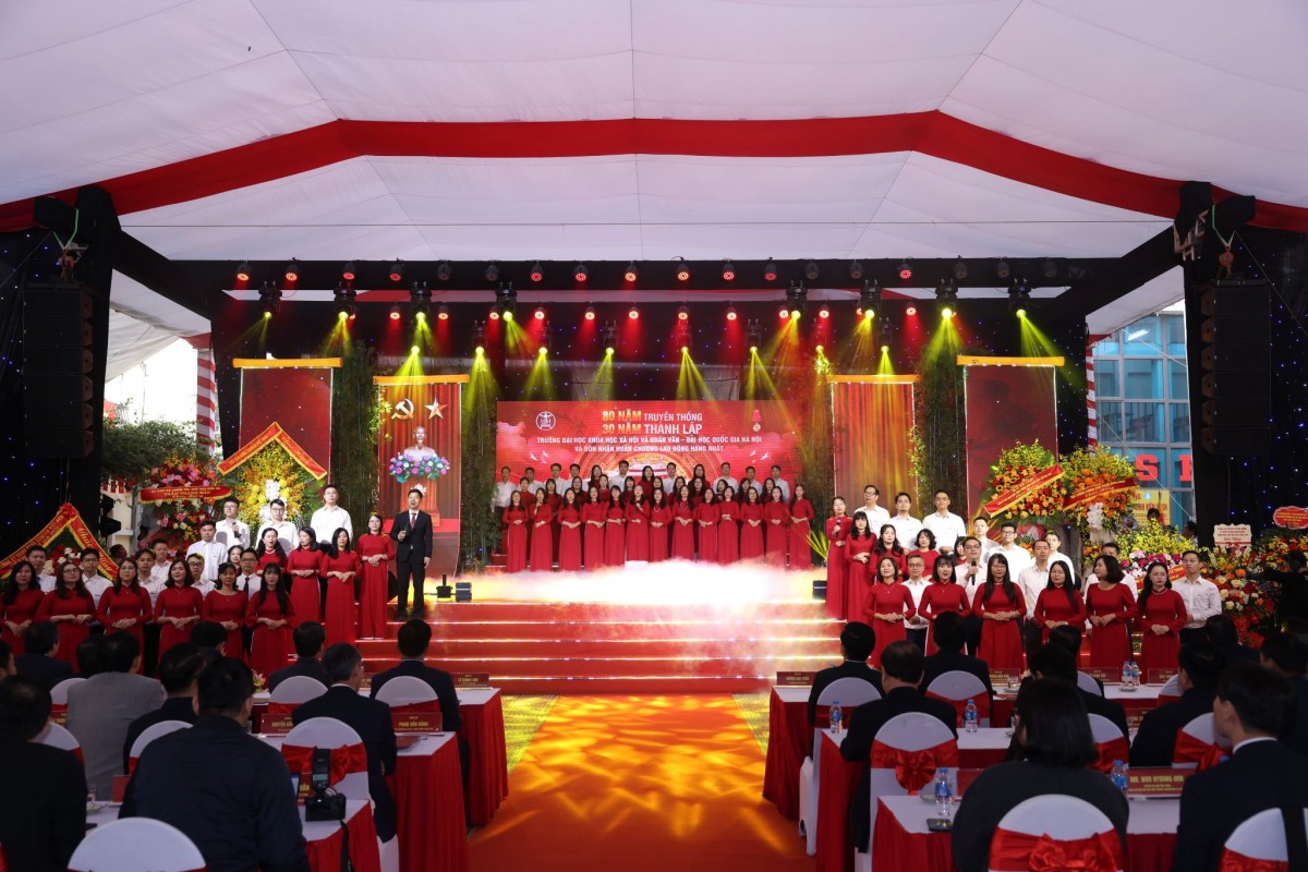 Hào khí 80 năm Văn khoa: Từ sắc lệnh lập quốc đến vị thế đại học tinh hoa Hào khí 80 năm Văn khoa: Từ sắc lệnh lập quốc đến vị thế đại học tinh hoa