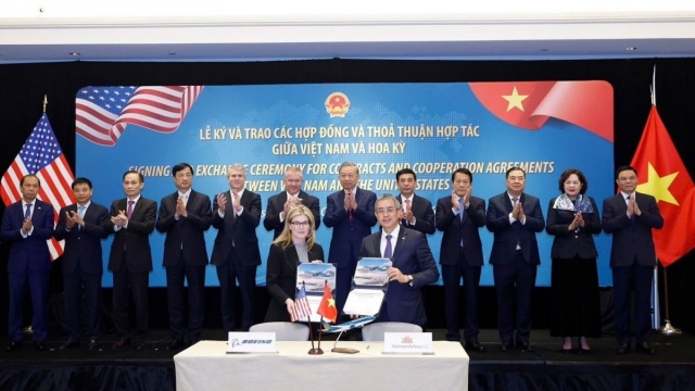 Vietnam Airlines hoàn tất đơn đặt hàng 50 máy bay Boeing 737 MAX