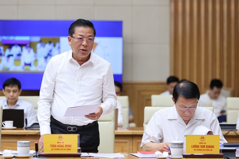 Bộ trưởng Bộ Xây dựng Trần Hồng Minh phát biểu - Ảnh: VGP/Nhật Bắc