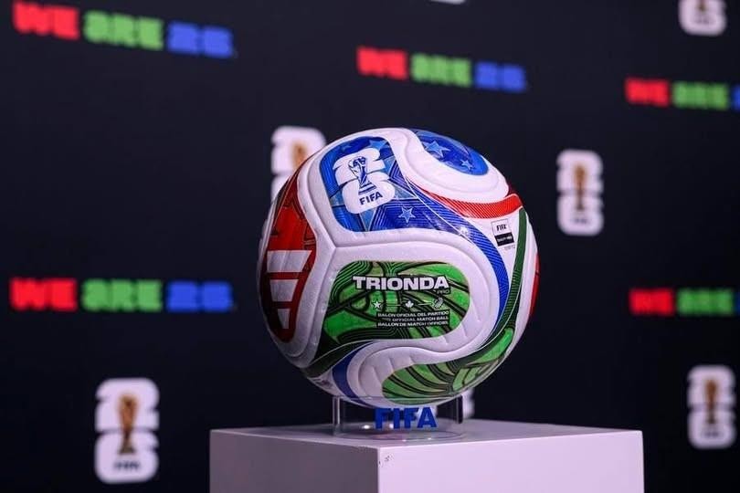 Bóng Trionda được Adidas phát triển cho World Cup 2026, tích hợp cảm biến chuyển động giúp cung cấp dữ liệu thời gian thực cho hệ thống bắt việt vị bán tự động. Bóng Trionda được Adidas phát triển cho World Cup 2026, tích hợp cảm biến chuyển động giúp cung cấp dữ liệu thời gian thực cho hệ thống bắt việt vị bán tự động.