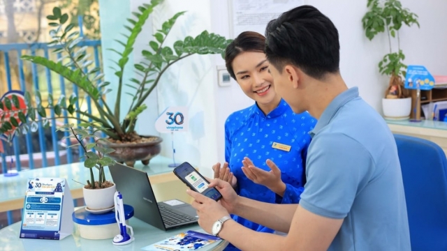 Mừng 30 năm thành lập, VinaPhone tung ra nhiều ưu đãi cực hấp dẫn