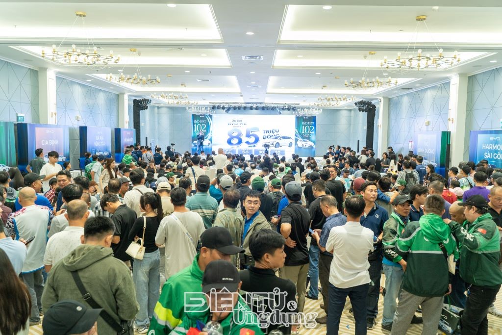 BYD Fest 102 Mùa 2: BYD bắt tay Grab, ưu đãi xe điện tới 125 triệu đồng BYD Fest 102 Mùa 2: BYD bắt tay Grab, ưu đãi xe điện tới 125 triệu đồng