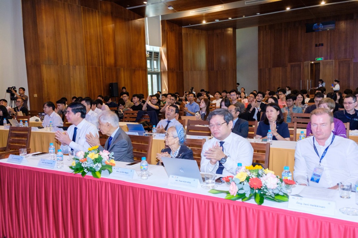 Cuộc thi Hackathon quốc tế không chỉ là sự kiện khởi động cho chuỗi hoạt động khoa học-công nghệ trọng điểm của tỉnh mà còn mang ý nghĩa nuôi dưỡng tinh thần đổi mới sáng tạo.