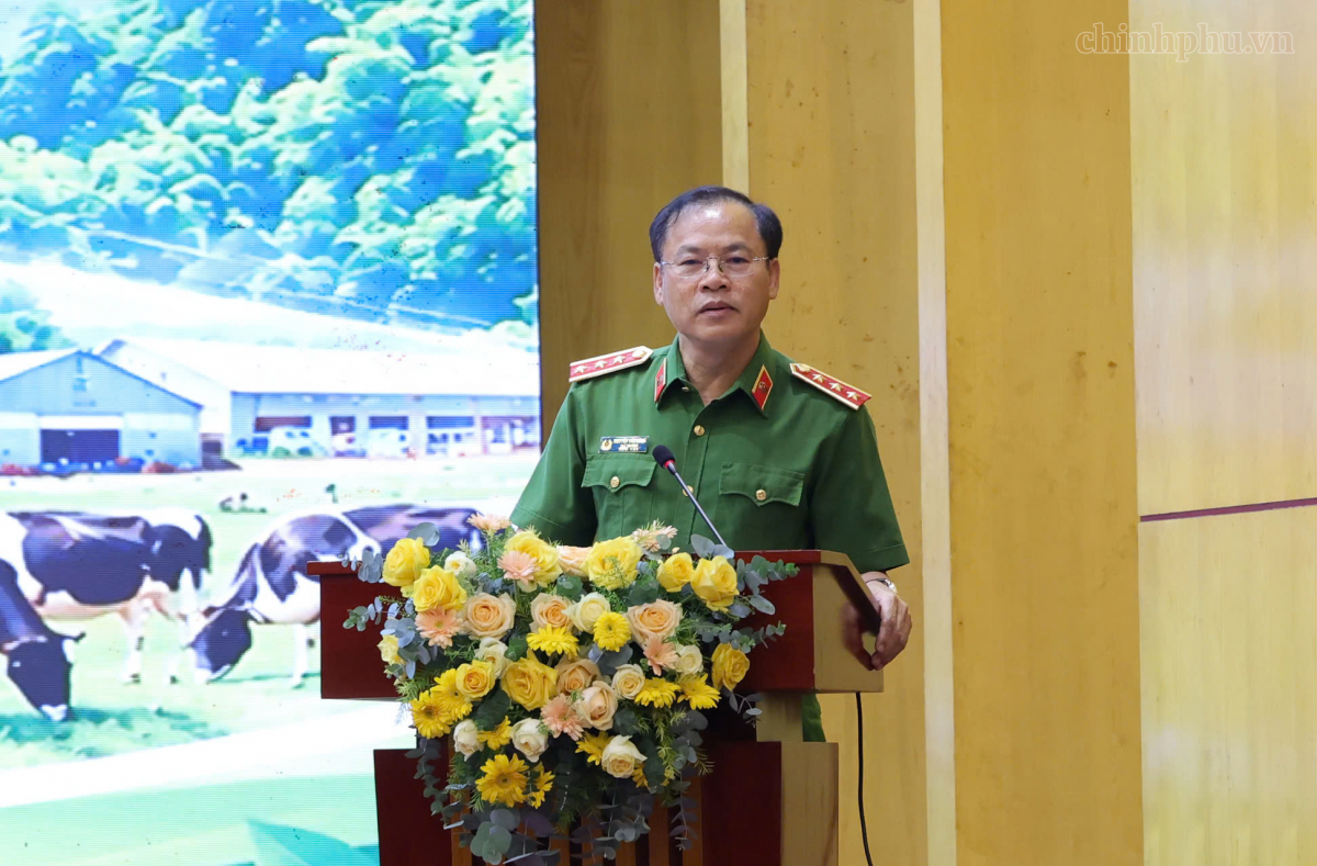 Thứ trưởng Bộ Công an Nguyễn Văn Long phát biểu tại Hội nghị - Ảnh: chinhphu.vn/Gia Huy Thứ trưởng Bộ Công an Nguyễn Văn Long phát biểu tại Hội nghị - Ảnh: chinhphu.vn/Gia Huy
